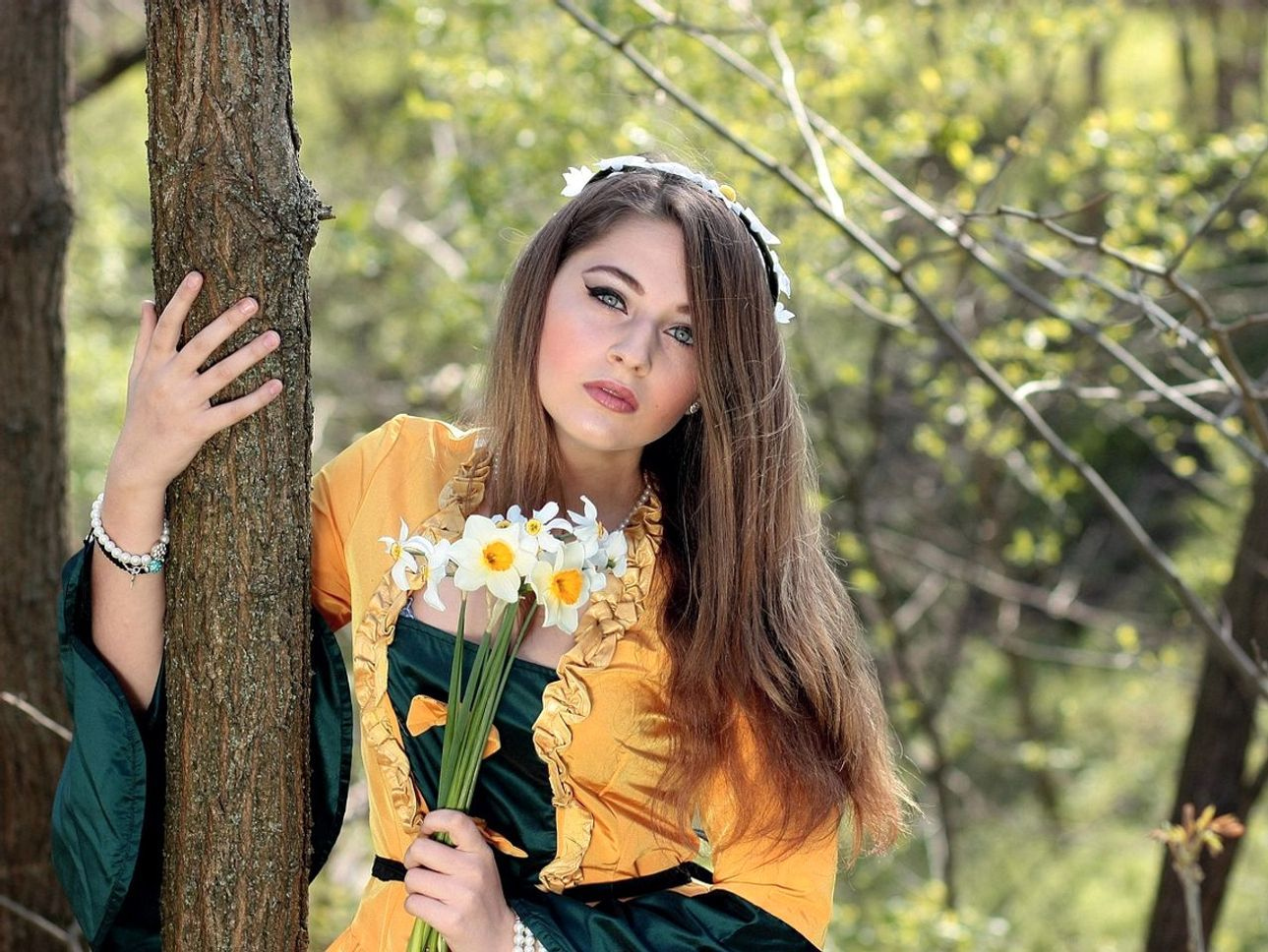 Tanrısal Güçler Mitolojisinin Tarihsel Kökenleri